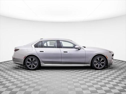 2025 BMW i7 eDrive50