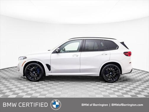 2024 BMW X5 M60i