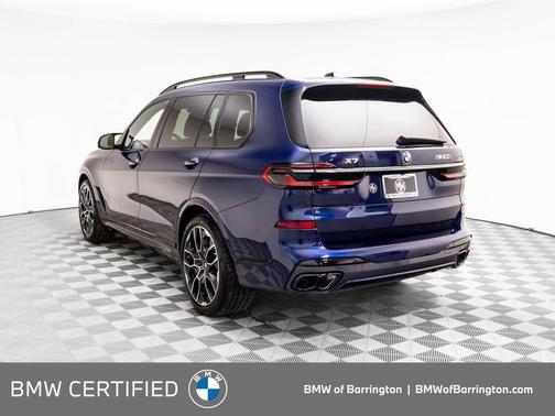 2025 BMW X7 M60i