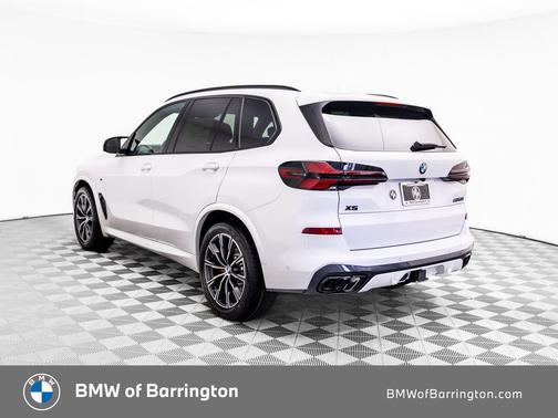 2026 BMW X5 M60i