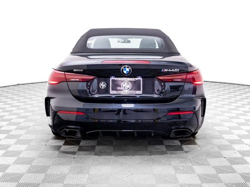 Black Sapphire Metallic 2026 BMW M440 i xDrive