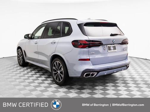 2025 BMW X5 M60i