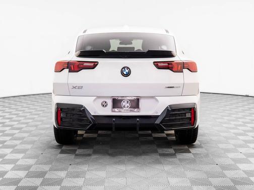 2026 BMW X2 xDrive28i