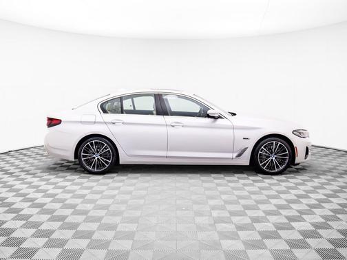 2023 BMW 530e Base