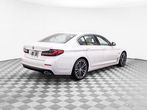 2023 BMW 530e Base