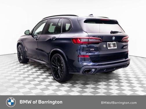 Carbon Black Metallic 2022 BMW X5 M50i