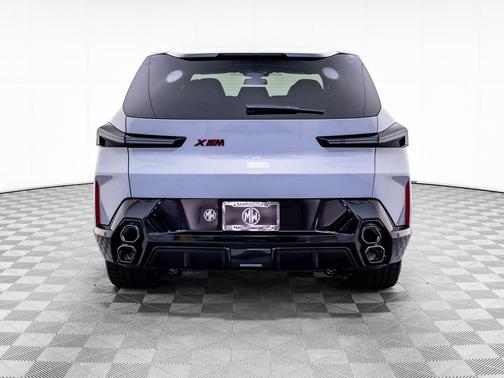 Brooklyn Grey Metallic 2026 BMW XM Label