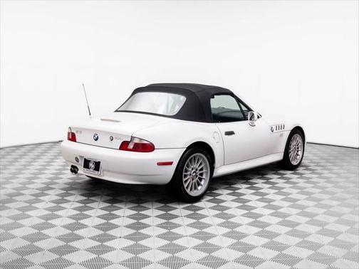 2002 BMW Z3 3.0i