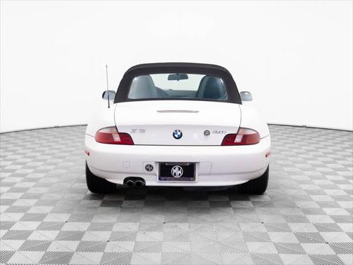 2002 BMW Z3 3.0i