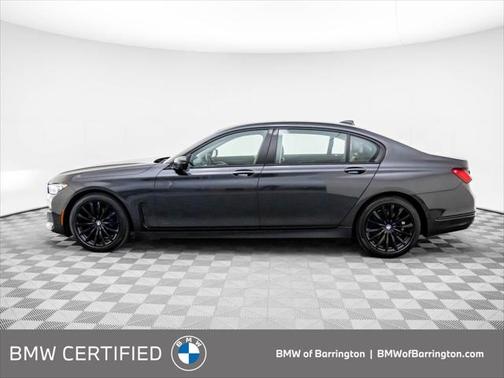 2022 BMW 740 i xDrive