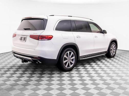 White 2020 Mercedes-Benz GLS 450 4MATIC