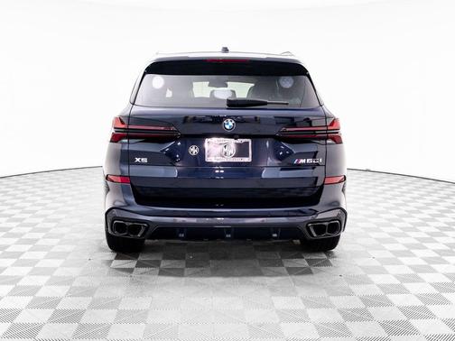 2025 BMW X5 M60i