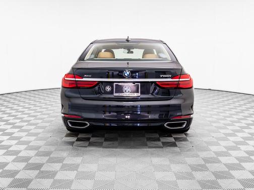 2019 BMW 750 i xDrive