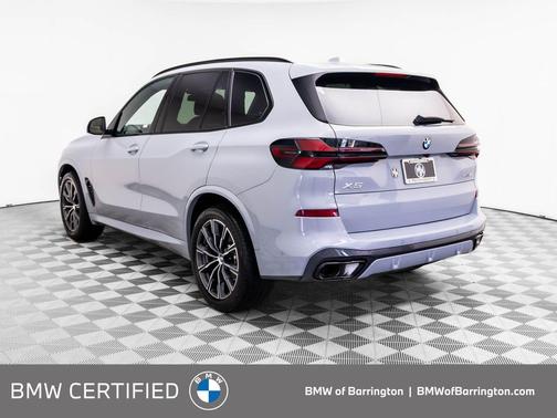Gray Metallic 2026 BMW X5 xDrive40i