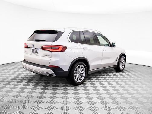 2021 BMW X5 PHEV xDrive45e