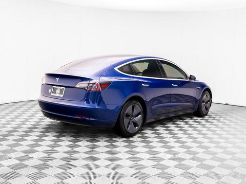 Dark Blue 2018 Tesla Model 3 Long Range