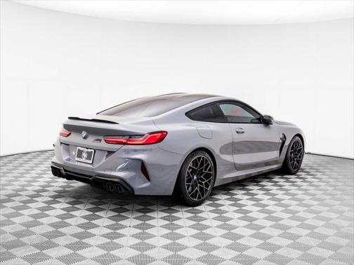 2022 BMW M8 Competition