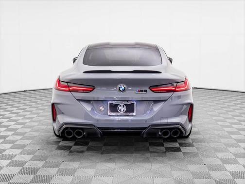 2022 BMW M8 Competition