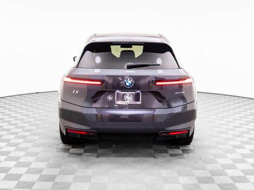 2024 BMW iX xDrive50