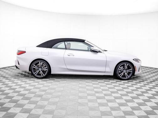 Mineral White Metallic 2024 BMW 430 i xDrive