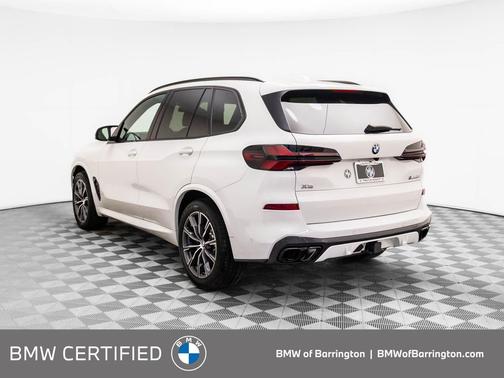 2025 BMW X5 M60i