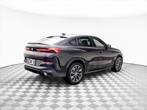 2023 BMW X6 xDrive40i