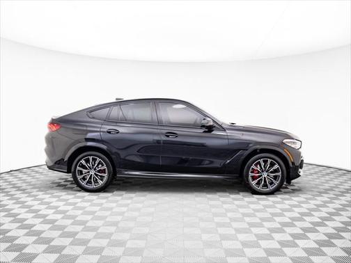 2023 BMW X6 xDrive40i