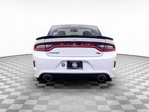 2016 Dodge Charger R/T Scat Pack