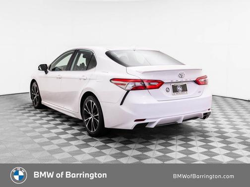 Super White 2019 Toyota Camry LE