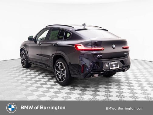2025 BMW X4 xDrive30i