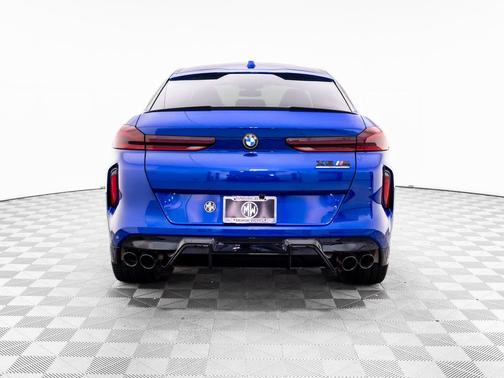 2025 BMW X6 M Base