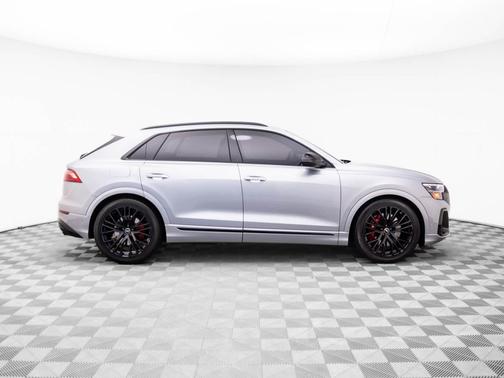 2025 Audi SQ8 4.0T Premium Plus