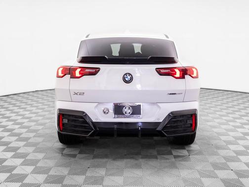 2025 BMW X2 xDrive28i