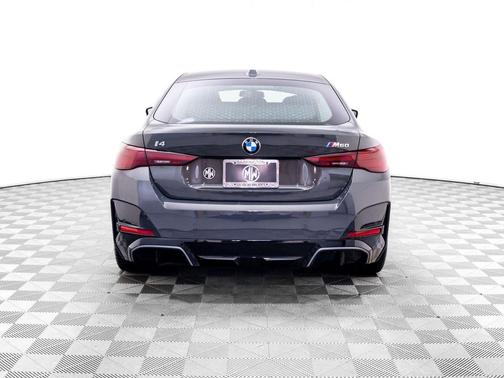 Dravit Grey Metallic 2026 BMW i4 Gran Coupe M60