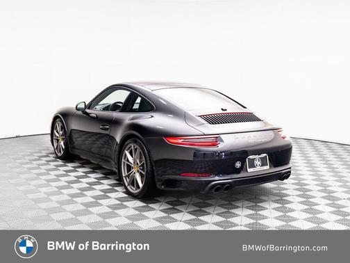 2018 Porsche 911 Carrera