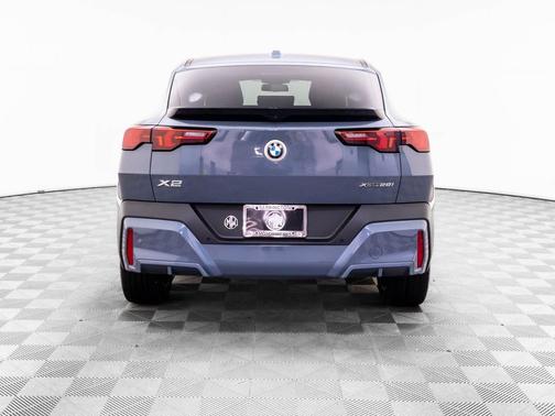Storm Bay Metallic 2025 BMW X2 xDrive28i