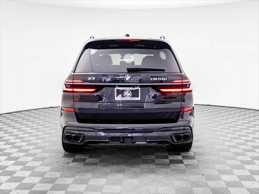2026 BMW X7 M60i