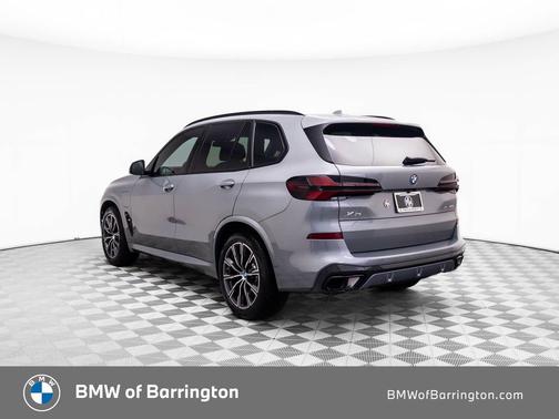 Skyscraper Grey Metallic 2024 BMW X5 PHEV xDrive50e