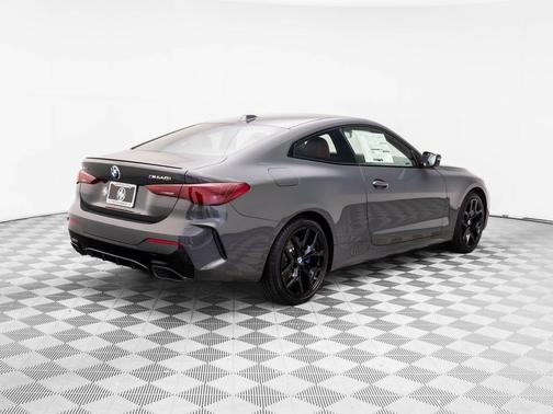 2026 BMW M440 i xDrive