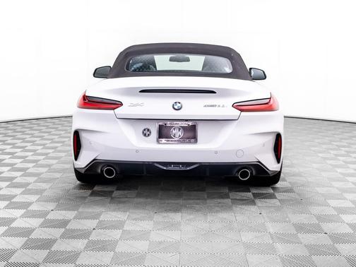 Alpine White 2026 BMW Z4 sDrive30i