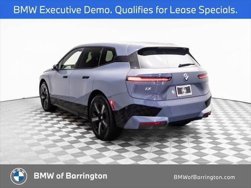 2025 BMW iX xDrive50