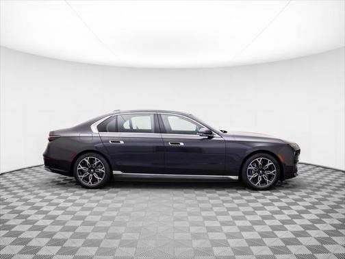 2025 BMW i7 eDrive50