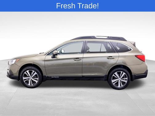 Wilderness Green Metallic 2018 Subaru Outback 2.5i Limited