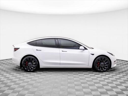2023 Tesla Model 3 Performance