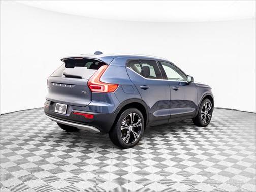 2022 Volvo XC40 T5 Inscription