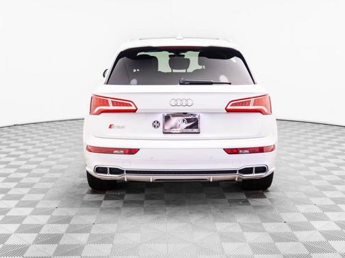 2018 Audi SQ5 3.0T Premium Plus