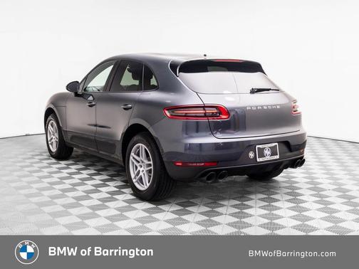 2017 Porsche Macan Base