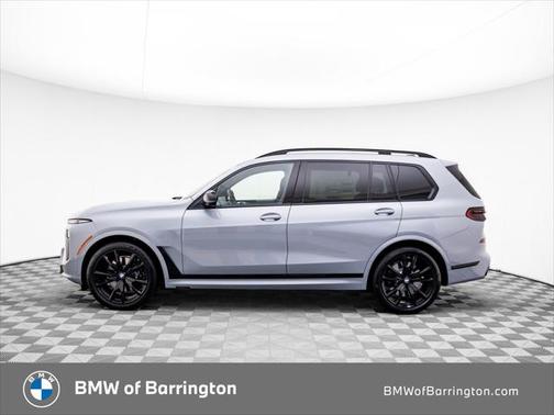 2025 BMW X7 M60i