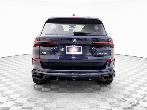 2025 BMW X5 M60i
