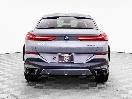 2026 BMW X6 xDrive40i